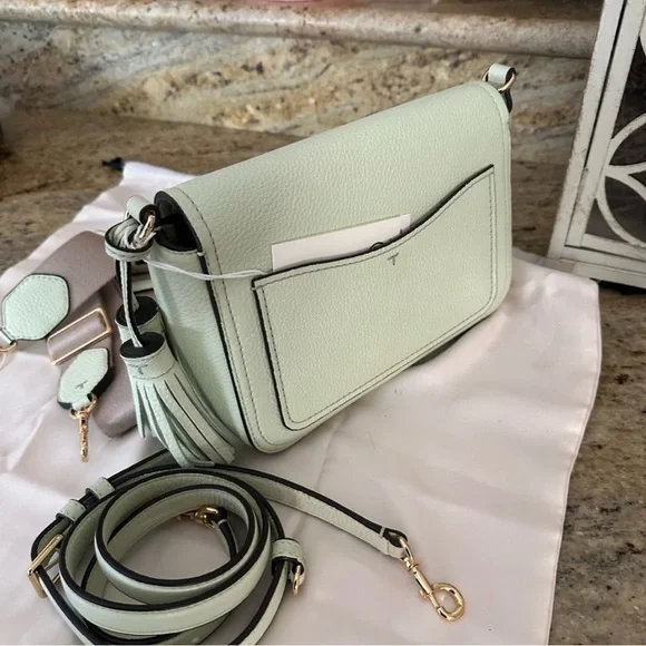 NWT Tory Burch Green and White Crossbody Bag with Flap Closure - Picture 2 of 9